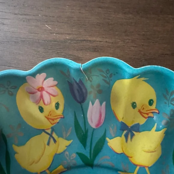 Vintage Easter Bunny & Chicks Plates — Set of 2 - Picture 3 of 3